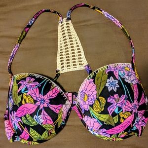 Victoria's Secret bikini swim top